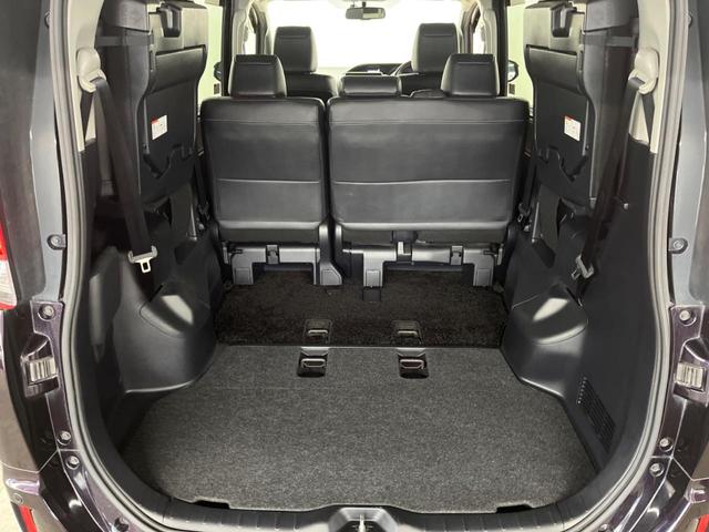 エスクァイア Ｇｉ　両側電動ドア　純正ＳＤナビ　後席モニター　バックカメラ　レザー調シート　ドラレコ　コーナーセンサー　スマートキー　ＬＥＤヘッド　ビルトインＥＴＣ　クルコン　純正１５インチアルミ　オートハイビーム（10枚目）