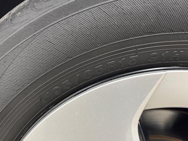 プリウス G SDナビ バックカメラ 禁煙車 ドラレコ スマートキー HIDヘッド ビルトインETC 純正15インチアルミ オートエアコン Bluetooth CD DVD再生 フルセグ(28枚目)