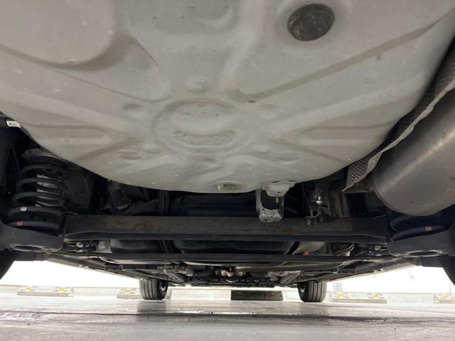 プリウス G SDナビ バックカメラ 禁煙車 ドラレコ スマートキー HIDヘッド ビルトインETC 純正15インチアルミ オートエアコン Bluetooth CD DVD再生 フルセグ(29枚目)