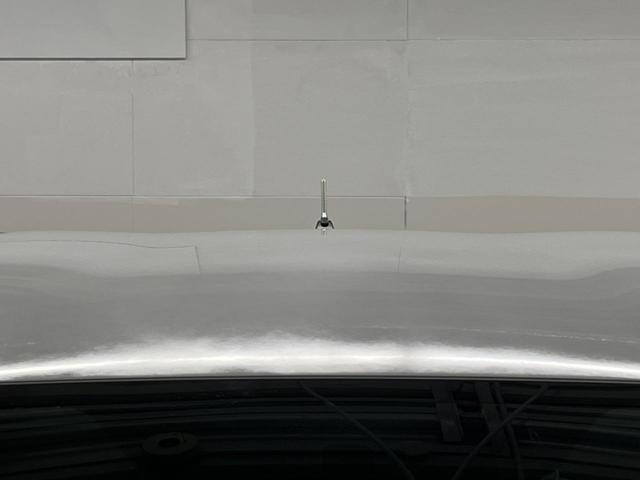 プリウス G SDナビ バックカメラ 禁煙車 ドラレコ スマートキー HIDヘッド ビルトインETC 純正15インチアルミ オートエアコン Bluetooth CD DVD再生 フルセグ(37枚目)