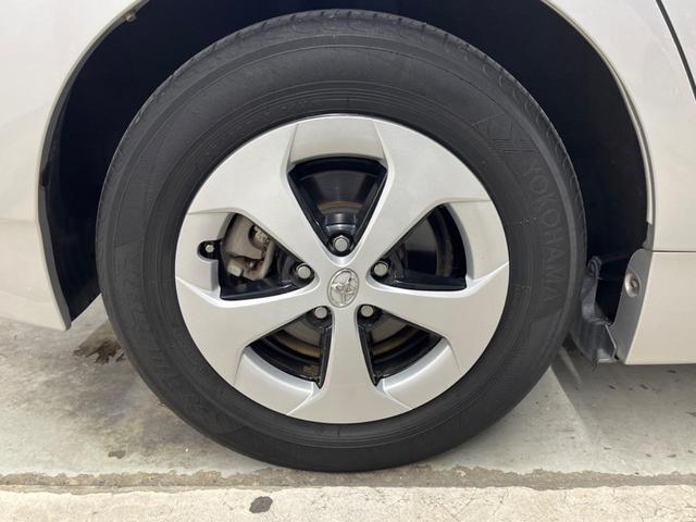 プリウス G SDナビ バックカメラ 禁煙車 ドラレコ スマートキー HIDヘッド ビルトインETC 純正15インチアルミ オートエアコン Bluetooth CD DVD再生 フルセグ(39枚目)