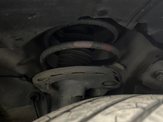 プリウス G SDナビ バックカメラ 禁煙車 ドラレコ スマートキー HIDヘッド ビルトインETC 純正15インチアルミ オートエアコン Bluetooth CD DVD再生 フルセグ(40枚目)