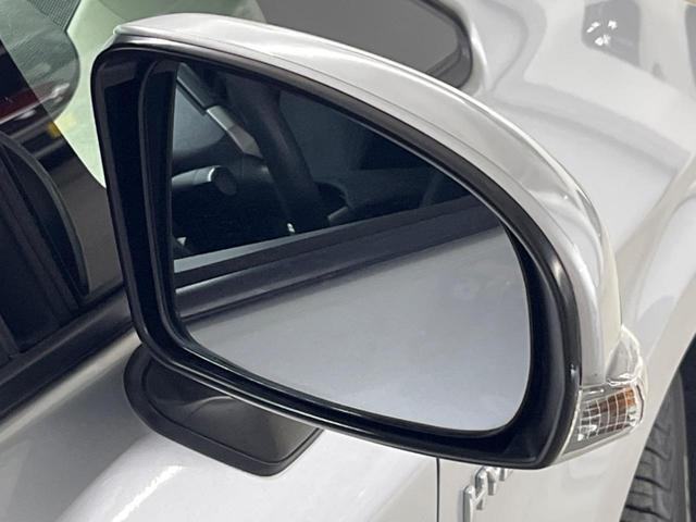 プリウス G SDナビ バックカメラ 禁煙車 ドラレコ スマートキー HIDヘッド ビルトインETC 純正15インチアルミ オートエアコン Bluetooth CD DVD再生 フルセグ(41枚目)