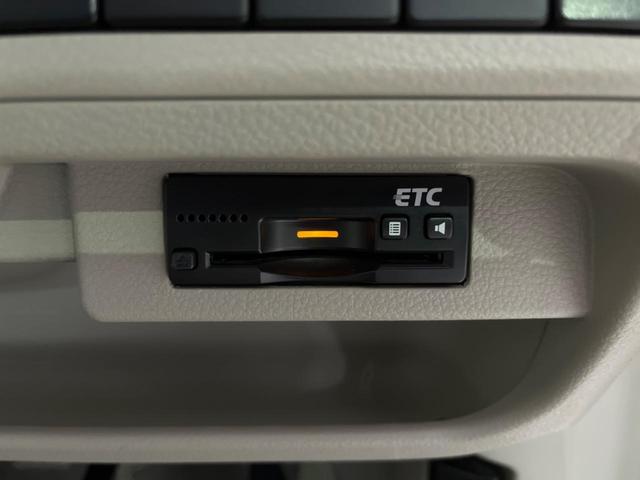 アルトラパン Ｘ　ＳＤナビ　衝突被害軽減システム　禁煙車　シートヒーター　スマートキー　ＨＩＤヘッド　ビルトインＥＴＣ　純正１４インチアルミ　オートエアコン　Ｂｌｕｅｔｏｏｔｈ　ＣＤ　ＤＶＤ再生　フルセグ（5枚目）