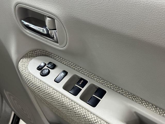 アルトラパン Ｘ　ＳＤナビ　衝突被害軽減システム　禁煙車　シートヒーター　スマートキー　ＨＩＤヘッド　ビルトインＥＴＣ　純正１４インチアルミ　オートエアコン　Ｂｌｕｅｔｏｏｔｈ　ＣＤ　ＤＶＤ再生　フルセグ（35枚目）