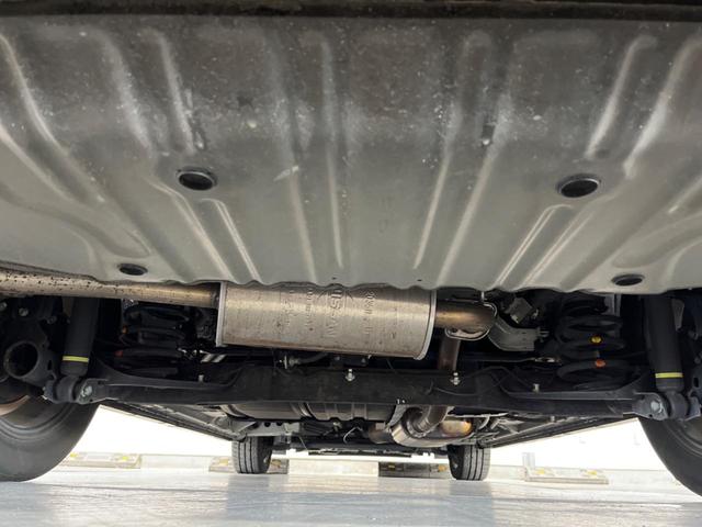 セレナ ハイウェイスター 両側電動ドア 純正SDナビ 全周囲カメラ 衝突被害軽減システム レーダークルーズ 禁煙車 スマートキー LEDヘッド ナビ連動ETC 純正16インチアルミ オートライト オートエアコン リアエアコン(27枚目)