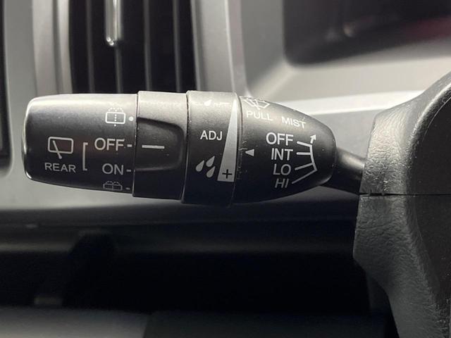 ステップワゴンスパーダ Ｚ　クールスピリット　インターナビ　セレクション　両側電動ドア　ＨＤＤナビ　後席モニター　バックカメラ　禁煙車　ハーフレザーシート　ドラレコ　スマートキー　ＬＥＤヘッド　ビルトインＥＴＣ　純正１７インチアルミ　オートライト　オートエアコン　ＣＤ（40枚目）