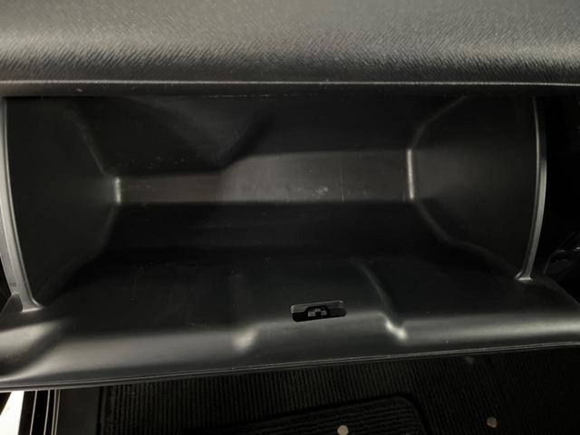 ステップワゴンスパーダ Ｚ　クールスピリット　インターナビ　セレクション　両側電動ドア　ＨＤＤナビ　後席モニター　バックカメラ　禁煙車　ハーフレザーシート　ドラレコ　スマートキー　ＬＥＤヘッド　ビルトインＥＴＣ　純正１７インチアルミ　オートライト　オートエアコン　ＣＤ（49枚目）