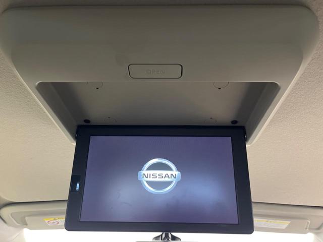 セレナ ハイウェイスター　両側電動ドア　純正ＳＤナビ　全周囲カメラ　衝突被害軽減システム　レーダークルーズ　禁煙車　ドラレコ　コーナーセンサー　スマートキー　ＬＥＤヘッド　ビルトインＥＴＣ　純正１６インチアルミ（5枚目）