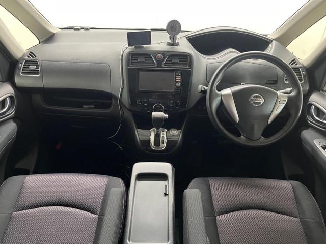 セレナ ハイウェイスター　Ｖセレクション　両側電動ドア　バックカメラ　禁煙車　ドラレコ　スマートキー　ＨＩＤヘッド　ビルトインＥＴＣ　クルコン　純正１６インチアルミ　オートライト　オートエアコン　リアエアコン　Ｂｌｕｅｔｏｏｔｈ　ＣＤ（2枚目）