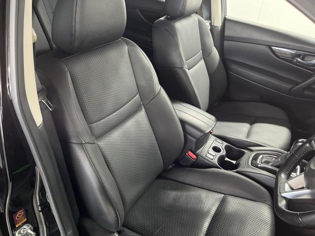 エクストレイル ２０Ｘｉ　全周囲カメラ　電動リアゲート　全席シートヒーター　全席シートエアコン　コーナーセンサー　ＬＥＤヘッド　ＥＴＣ　クルコン　純正１８インチアルミ　オートハイビーム　オートライト　オートエアコン（8枚目）