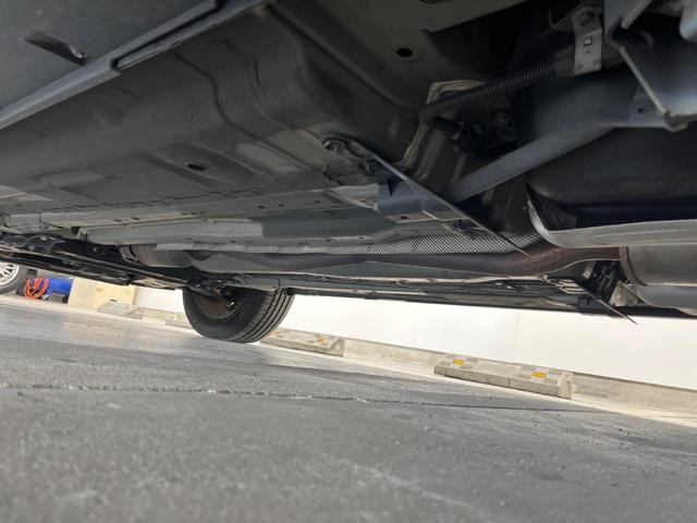 エクストレイル ２０Ｘｉ　全周囲カメラ　電動リアゲート　全席シートヒーター　全席シートエアコン　コーナーセンサー　ＬＥＤヘッド　ＥＴＣ　クルコン　純正１８インチアルミ　オートハイビーム　オートライト　オートエアコン（38枚目）