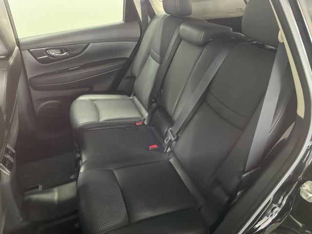 エクストレイル ２０Ｘｉ　全周囲カメラ　電動リアゲート　全席シートヒーター　全席シートエアコン　コーナーセンサー　ＬＥＤヘッド　ＥＴＣ　クルコン　純正１８インチアルミ　オートハイビーム　オートライト　オートエアコン（40枚目）