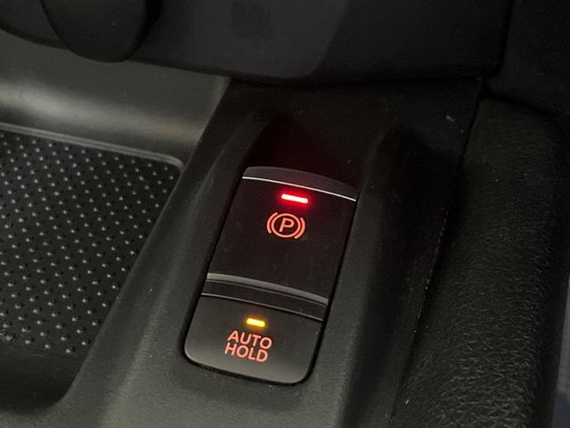 エクストレイル ２０Ｘｉ　全周囲カメラ　電動リアゲート　全席シートヒーター　全席シートエアコン　コーナーセンサー　ＬＥＤヘッド　ＥＴＣ　クルコン　純正１８インチアルミ　オートハイビーム　オートライト　オートエアコン（50枚目）