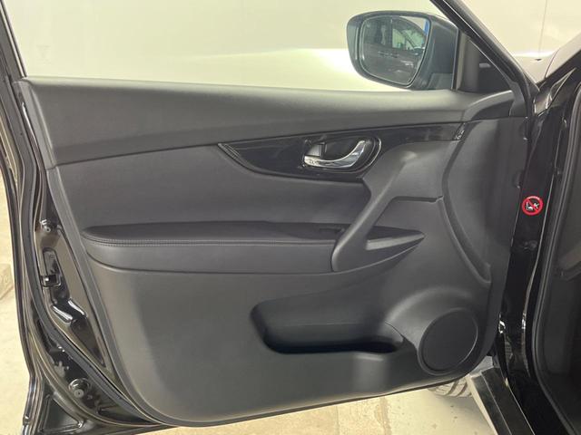 エクストレイル ２０Ｘｉ　全周囲カメラ　電動リアゲート　全席シートヒーター　全席シートエアコン　コーナーセンサー　ＬＥＤヘッド　ＥＴＣ　クルコン　純正１８インチアルミ　オートハイビーム　オートライト　オートエアコン（52枚目）