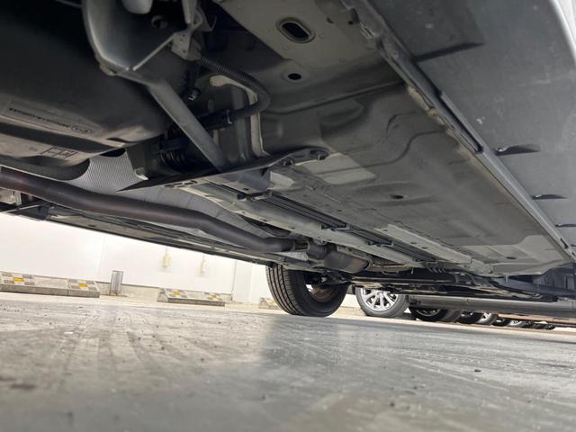 エクストレイル ２０Ｘｉ　全周囲カメラ　電動リアゲート　全席シートヒーター　全席シートエアコン　コーナーセンサー　ＬＥＤヘッド　ＥＴＣ　クルコン　純正１８インチアルミ　オートハイビーム　オートライト　オートエアコン（54枚目）