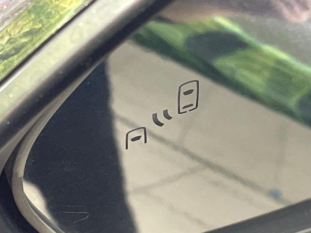 �y�u���C���h�X�|�b�g���j�^�[�z���s���A�h�A�~���[�̎��p�ɂȂ�₷���ӏ��Ɍ㑱�Ԃ��ڋ߂���ƃT�C�h�~���[�̃����Y�Ɍx����\���I�h���C�o�[�ɒ��ӊ��N�����Ă���܂��B