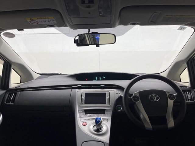 プリウス Ｓ　純正ＨＤＤナビ　バックカメラ　禁煙車　ドラレコ　スマートキー　ＨＩＤヘッド　ビルトインＥＴＣ　純正１５インチアルミ　オートエアコン　Ｂｌｕｅｔｏｏｔｈ　ＣＤ　フルセグ（2枚目）