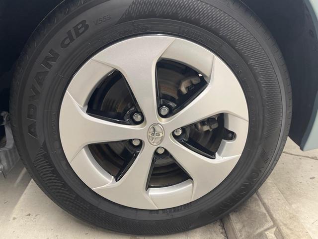 プリウス Ｓ　純正ＨＤＤナビ　バックカメラ　禁煙車　ドラレコ　スマートキー　ＨＩＤヘッド　ビルトインＥＴＣ　純正１５インチアルミ　オートエアコン　Ｂｌｕｅｔｏｏｔｈ　ＣＤ　フルセグ（32枚目）