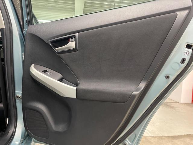 プリウス Ｓ　純正ＨＤＤナビ　バックカメラ　禁煙車　ドラレコ　スマートキー　ＨＩＤヘッド　ビルトインＥＴＣ　純正１５インチアルミ　オートエアコン　Ｂｌｕｅｔｏｏｔｈ　ＣＤ　フルセグ（40枚目）