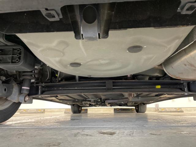 シエンタ Ｇ　フルエアロ　両側電動ドア　純正ＳＤナビ　バックカメラ　禁煙車　スマートキー　ＬＥＤヘッド　ビルトインＥＴＣ　純正１５インチアルミ　オートライト　オートエアコン　Ｂｌｕｅｔｏｏｔｈ　ＤＶＤ再生　地デジ（19枚目）