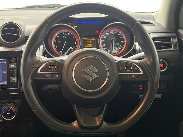 �y�����v�����X�e�A�����O�z�㎿�Ȋv���g�p���邱�ƂŁA��ɂ����������݂ƂĂ��^�]���₷���n���h���ł���