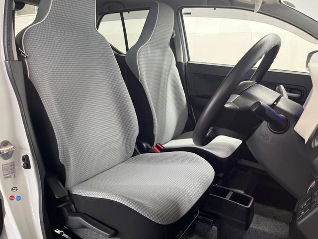 アルト Ｘ　衝突被害軽減システム　禁煙車　シートヒーター　スマートキー　ＥＴＣ　純正１５インチアルミ　オートエアコン　ＣＤ（8枚目）