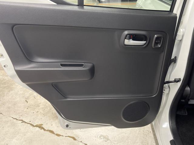 アルト Ｘ　衝突被害軽減システム　禁煙車　シートヒーター　スマートキー　ＥＴＣ　純正１５インチアルミ　オートエアコン　ＣＤ（30枚目）