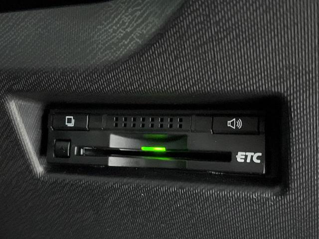 アクア Ｇブラックソフトレザーセレクション　エアロ　ＳＤナビ　バックカメラ　レザーシート　ＬＥＤヘッド　ビルトインＥＴＣ　クルコン　オートライト　オートエアコン　Ｂｌｕｅｔｏｏｔｈ　フルセグ　ＬＥＤフォグ（5枚目）