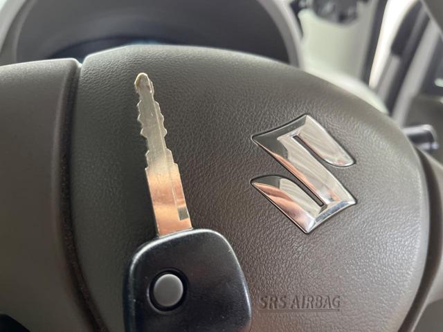 �y�L�[���X�z�������ꂽ�ꏊ����ł��{�^����Ńh�A�̊J���E�{�����ł���̂łƂ��Ă��֗��I�h�A�̌�������ɏ������邱�Ƃ�����܂����