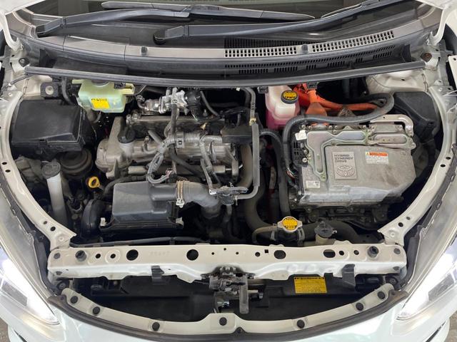 アクア Ｇブラックソフトレザーセレクション　ディスプレイオーディオ　バックカメラ　レザーシート　ＬＥＤヘッド　ＥＴＣ　クルコン　純正１５インチアルミ　オートライト　オートエアコン　Ｂｌｕｅｔｏｏｔｈ　ＣＤ　ＤＶＤ再生（17枚目）