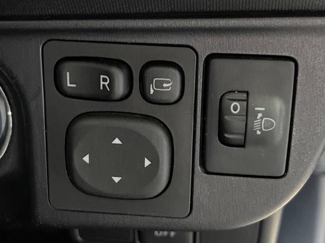 アクア Ｇブラックソフトレザーセレクション　ディスプレイオーディオ　バックカメラ　レザーシート　ＬＥＤヘッド　ＥＴＣ　クルコン　純正１５インチアルミ　オートライト　オートエアコン　Ｂｌｕｅｔｏｏｔｈ　ＣＤ　ＤＶＤ再生（36枚目）