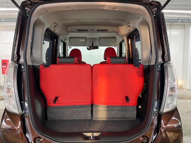 ���i�̂���������ʋ΁A���}���ɏ\���ȉ׎��X�y�[�X���m�ۂ��Ă���܂��B�Z�J���h�V�[�g��|���ƁA�傫�ȉו��̐ύڂ��\�ł���