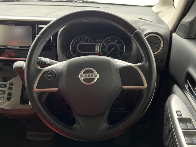 �y�X�e�A�����O�X�C�b�`�z�^�]���A�O������ڐ������炷���ƂȂ��A�I�[�f�B�I���̑��삪�\�ȕ֗��@�\�I���S�����K�ȃh���C�u�����o���Ă���܂���