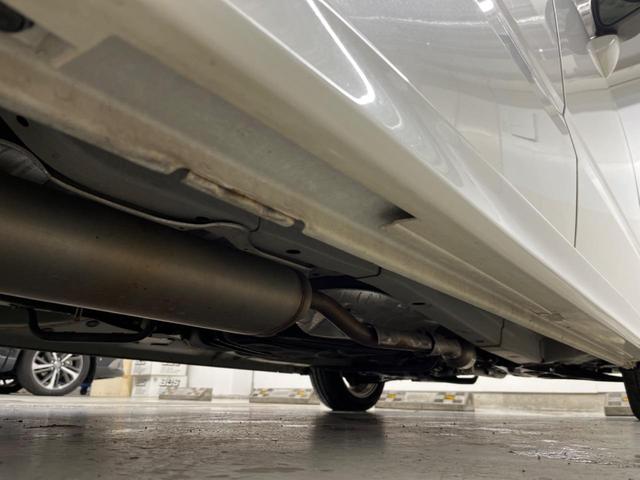 Ｎ－ＢＯＸカスタム Ｇ・ＬパッケージＳＳパッケージ　電動スライドドア　バックカメラ　禁煙車　ドラレコ　スマートキー　ＨＩＤヘッド　ビルトインＥＴＣ　純正１４インチアルミ　オートライト　オートエアコン　Ｂｌｕｅｔｏｏｔｈ　ＣＤ　ＤＶＤ再生　フルセグ（39枚目）