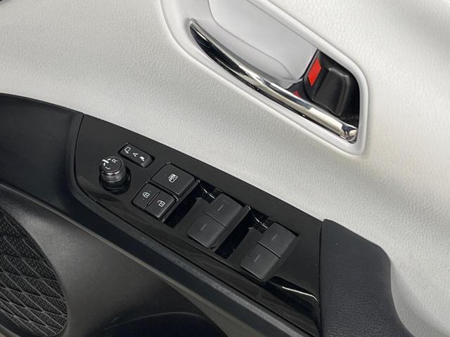 プリウス Ｓ　エアロ　純正ＳＤナビ　バックカメラ　衝突被害軽減システム　レーダークルーズ　ドラレコ　コーナーセンサー　ＬＥＤヘッド　ビルトインＥＴＣ　純正１７インチアルミ　オートハイビーム　オートライト（34枚目）