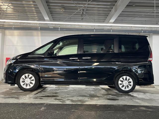 セレナ X 両側電動ドア 純正SDナビ バックカメラ スマートキー ビルトインETC クルコン オートライト デュアルエアコン リアエアコン Bluetooth CD DVD再生 フルセグ(25枚目)