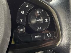 �ڥ����ץƥ��֥��롼������ȥ�����۹�®ƻϩ�Ǥ�Ĺ��Υ���Ԥ��ڤˡ�����ư��®�٤��ݤĥ��롼������ȥ����뤬�����ͷڸ������ƥ��Ϣ�Ȥ��������μ�ξ���Τ��Ƽִ֤��ݤĤ褦��®��Ĵ�ᤷ�Ƥ���ޤ����� 5