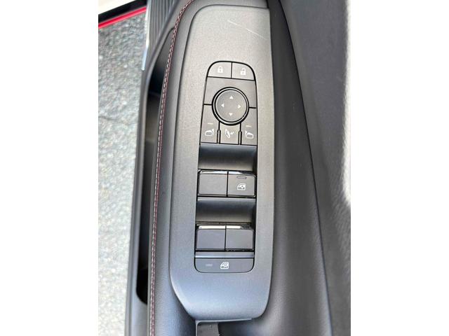 オーラ ニスモ ドライブレコーダー 全周囲カメラ ナビ TV クリアランスソナー オートクルーズコントロール 衝突被害軽減システム アルミホイール オートマチックハイビーム LEDヘッドランプ パワーシート(11枚目)