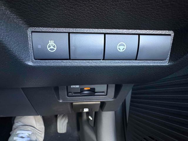 オーラ ニスモ ドライブレコーダー 全周囲カメラ ナビ TV クリアランスソナー オートクルーズコントロール 衝突被害軽減システム アルミホイール オートマチックハイビーム LEDヘッドランプ パワーシート(23枚目)