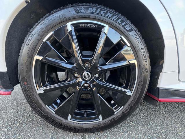 オーラ ニスモ ドライブレコーダー 全周囲カメラ ナビ TV クリアランスソナー オートクルーズコントロール 衝突被害軽減システム アルミホイール オートマチックハイビーム LEDヘッドランプ パワーシート(33枚目)