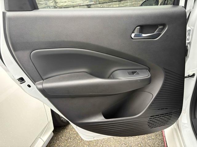 オーラ ニスモ ドライブレコーダー 全周囲カメラ ナビ TV クリアランスソナー オートクルーズコントロール 衝突被害軽減システム アルミホイール オートマチックハイビーム LEDヘッドランプ パワーシート(39枚目)