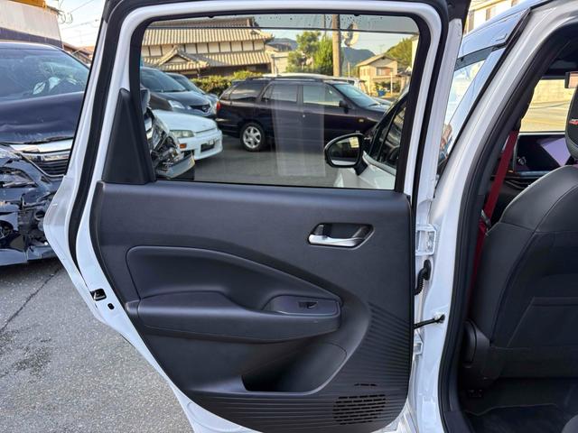 オーラ ニスモ ドライブレコーダー 全周囲カメラ ナビ TV クリアランスソナー オートクルーズコントロール 衝突被害軽減システム アルミホイール オートマチックハイビーム LEDヘッドランプ パワーシート(53枚目)