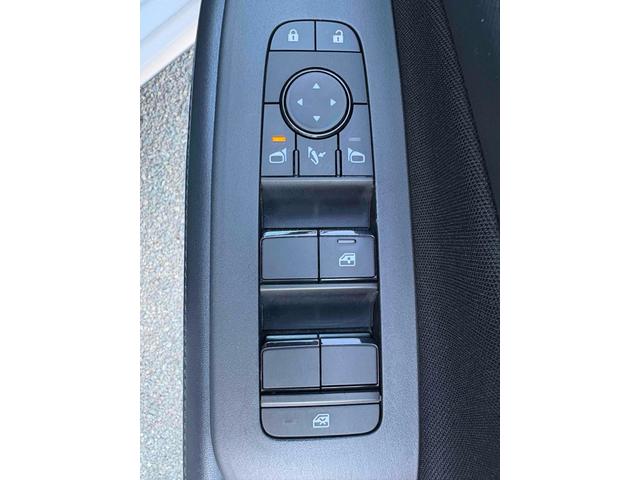 ノート Ｘ　ドライブレコーダー　ＥＴＣ　全周囲カメラ　ナビ　ＴＶ　クリアランスソナー　オートクルーズコントロール　衝突被害軽減システム　アルミホイール　オートマチックハイビーム　オートライト　スマートキー（12枚目）