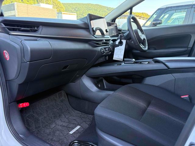 ノート Ｘ　ドライブレコーダー　ＥＴＣ　全周囲カメラ　ナビ　ＴＶ　クリアランスソナー　オートクルーズコントロール　衝突被害軽減システム　アルミホイール　オートマチックハイビーム　オートライト　スマートキー（49枚目）