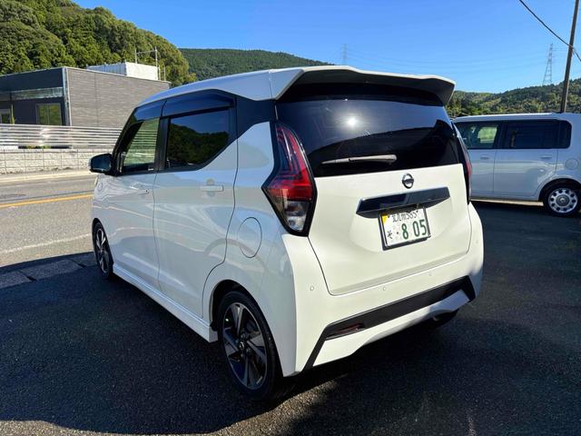 デイズ ハイウェイスター　Ｇターボプロパイロットエディション　ドライブレコーダー　全周囲カメラ　ナビ　ＴＶ　クリアランスソナー　オートクルーズコントロール　オートライト　スマートキー　アイドリングストップ　ベンチシート　ＣＶＴ　ＣＤ　ＤＶＤ再生　ＵＳＢ（15枚目）