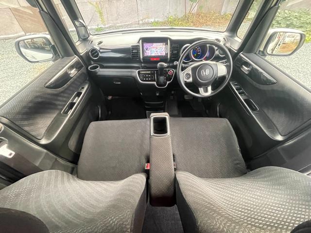 Ｎ－ＢＯＸカスタム Ｇ・Ａパッケージ　パワースライドドア・バックカメラ・Ｂｌｕｅｔｏｏｔｈ・衝突軽減ブレーキサポート・室内コーティング施工済み・プッシュスタート・アイドリングストップ・安心パッケージ・キー２本・オートエアコン（10枚目）