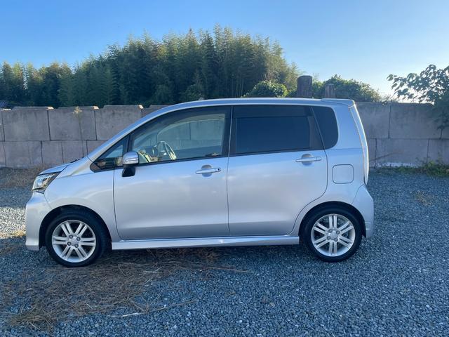 ムーヴ カスタム　ＲＳスマートセレクションＳＡ＆ＳＮ　ＥＴＣ・バックモニター・Ｂｌｕｅｔｏｏｔｈ・ＬＥＤヘッドライト・ウィンカーミラー・ＨＤＭＩ端子・オートライト・プッシュスタート・アイドリングストップ・ターボ・オートエアコン・衝突軽減ブレーキ・純正ナビ（4枚目）