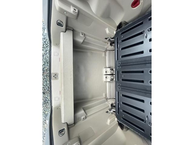 N-BOX+ G 4WD・ETC・バックモニター・純正ナビ・タイヤ4本新品・スライドドア・アイドリングストップ・プッシュスタート・オートエアコン・タイミングチェーン(16枚目)