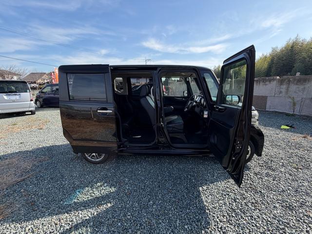 Ｎ－ＢＯＸカスタム Ｇ・Ｌパッケージ　片側パワースライドドア・プッシュスタート・アイドリングストップ・ドアミラーウィンカー・キーレス・オートライト（10枚目）